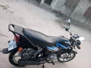A picture of Tvs Hlx cc 125