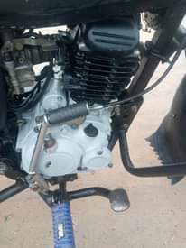 A picture of boxer bm125 inauzwa bei 1 550 000 full document maongezi