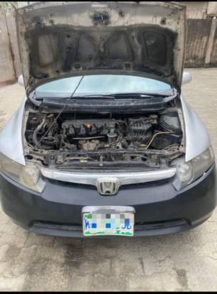 A picture of Clean Nigeria used honda civic 2007. Complete first body buy