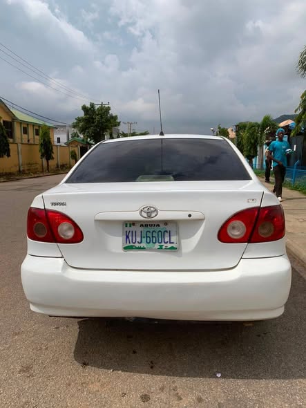 A picture of 2007 Toyota corolla 2007