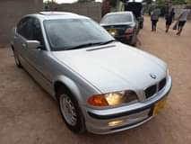 bmw 320i