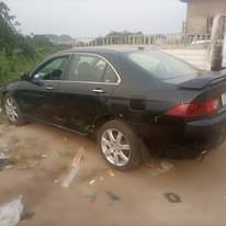 A picture of Acura 2006 model Owner selling at 1 7m Location bayelsa