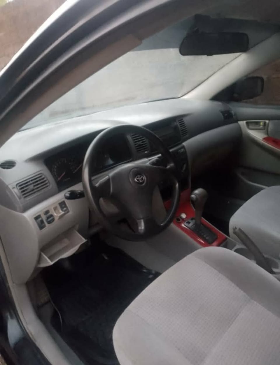 A picture of Very Clean 2006 Toyota Corolla