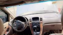 A picture of Lexus Rx300