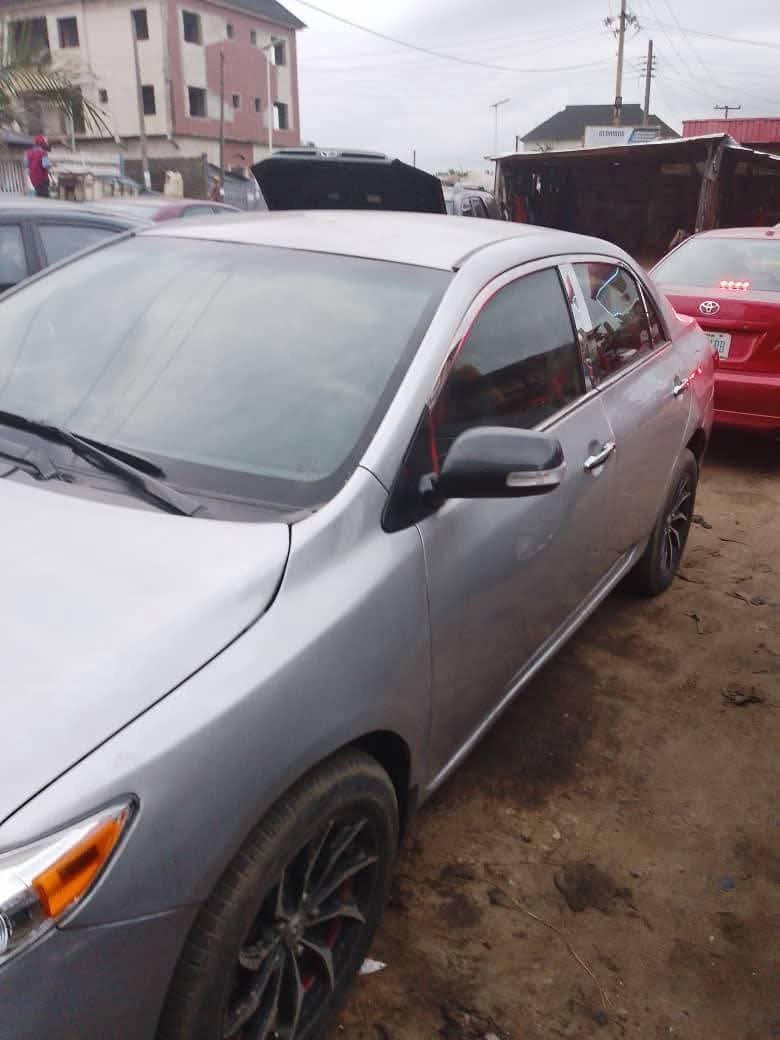 A picture of 2008 Toyota corolla