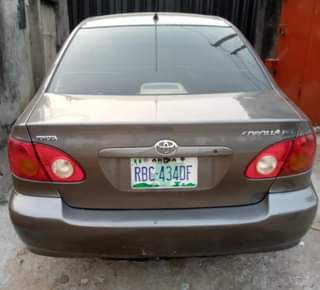 A picture of Toyota Corolla 04 model Sound Engine and Gear AC chilling