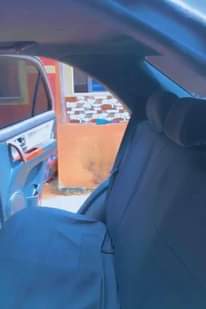 A picture of 2005 Kia Sorento in good condition sound engine gear and