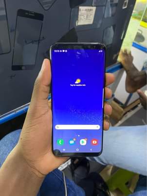 A picture of S8 330k S9. 250k Note 8.250k S10 450k 0742722649