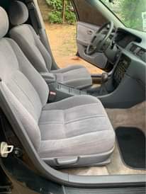 A picture of Toyota Camry 2002 V6 Direct Belgium Drop Light