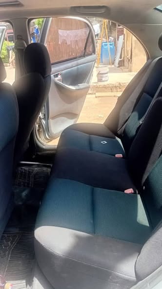 A picture of 05 Toyota Corolla Sport