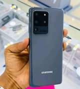 A picture of SAMSUNG GALAXY S20 ULTRA