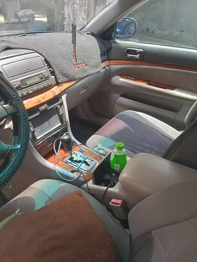A picture of TOYOTA MARK 2003 08118285242