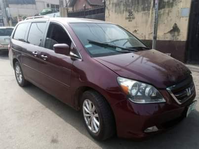 A picture of 2006 Honda Odyssey First body very sound engine and ac