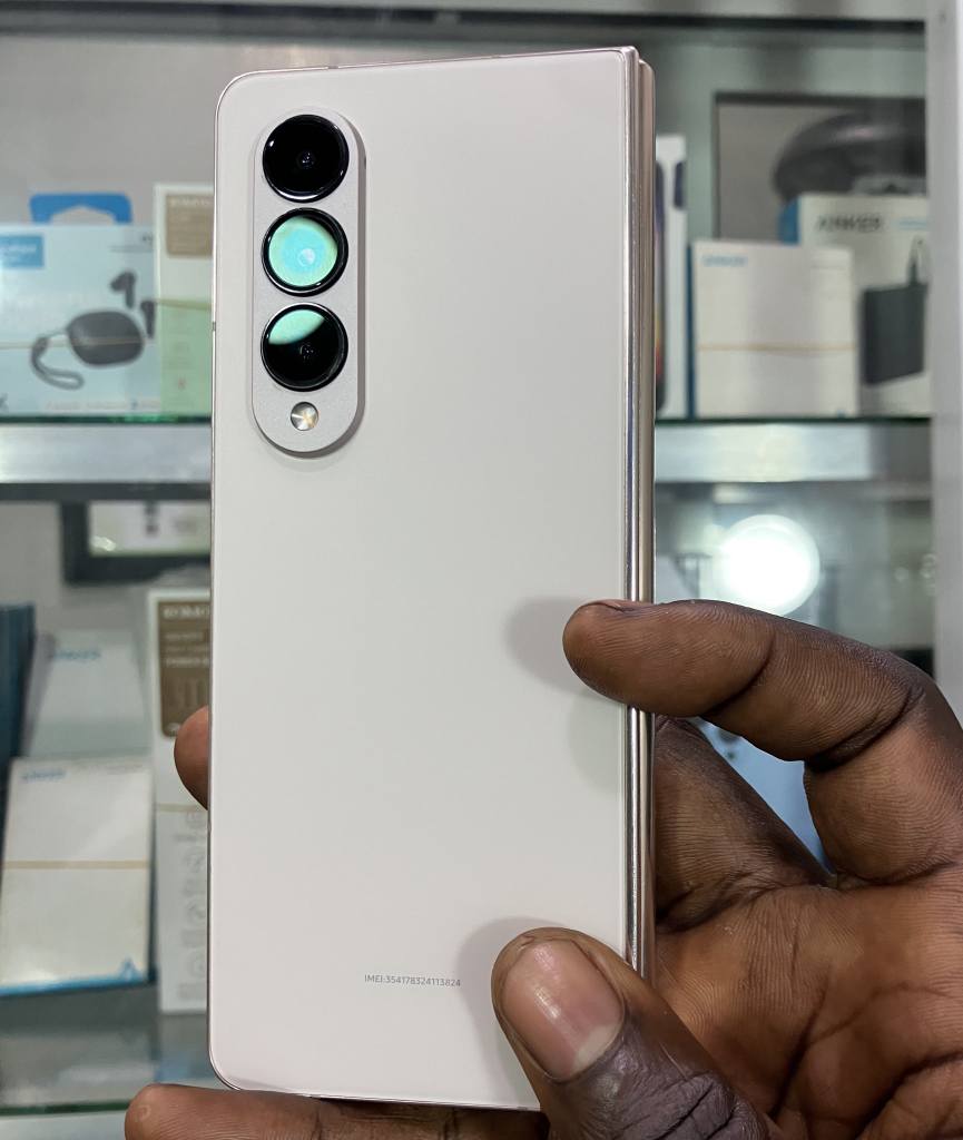 A picture of Samsung Galaxy fold 4 deposit 200k committment we deliver to