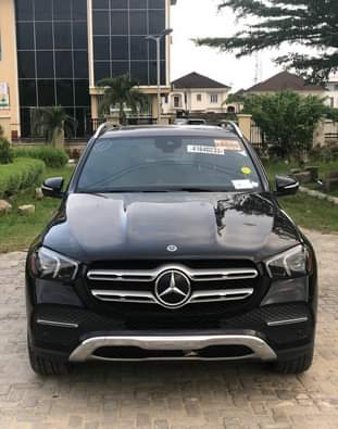 A picture of GLE350 Mercedes Benz