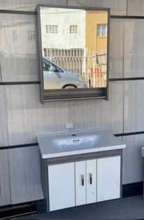 A picture of Bathroom mirrors with cabinets 570 000 1m 0759594082