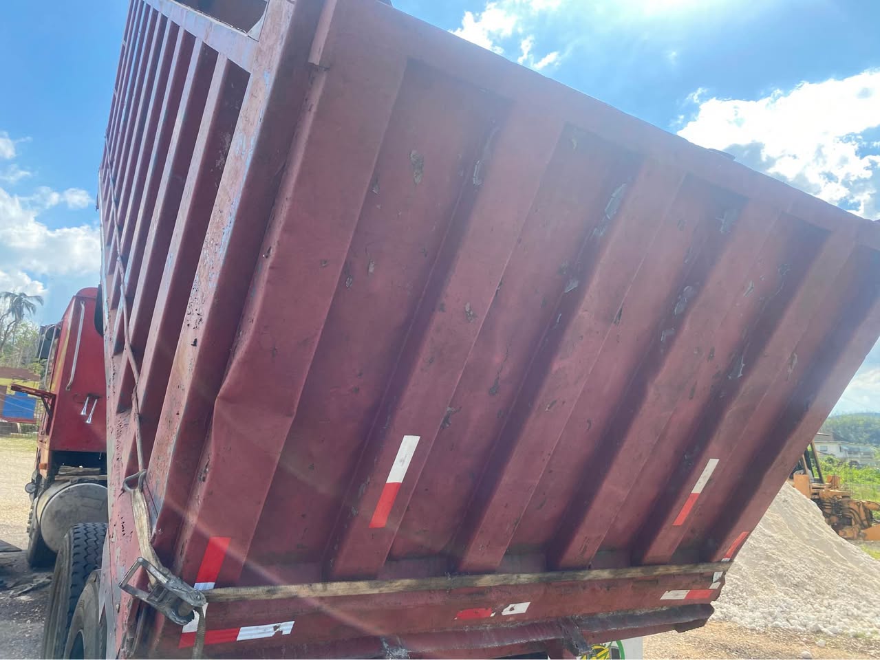 tipper trucks