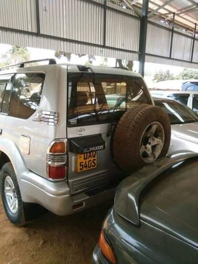 A picture of car