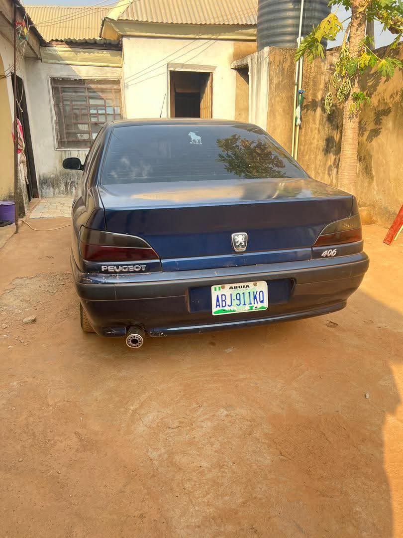 A picture of Car