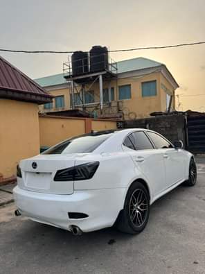 A picture of KinzzyAuto s LTD 08109018982 7 500 000 Refer and earn