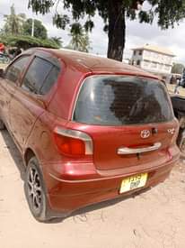A picture of Vitz cravia engine 1ns cc 1290 Full Ac full documents