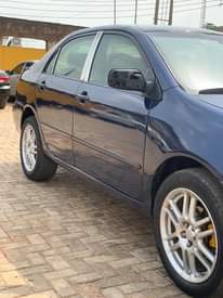 A picture of Toyota corolla 2005