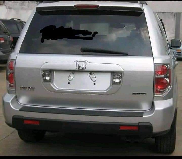 A picture of Honda Pilot
