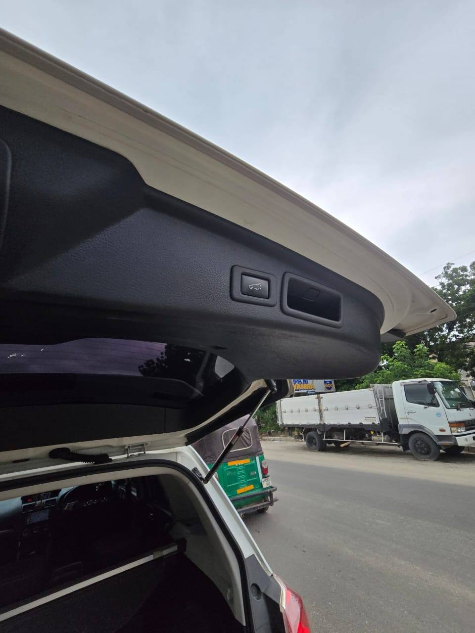 A picture of SUBARU FORESTER NEW MODEL 2014 KALII SANNAAA