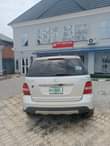 A picture of Mercedes Benz ML350