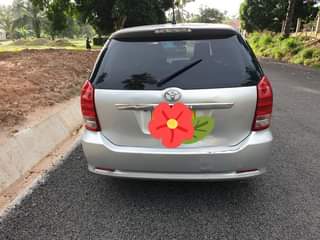 A picture of TOYOTA WISH