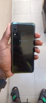 samsung a20