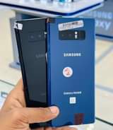 A picture of Samsung note 8