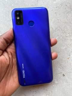 A picture of TECNO SPARK Go