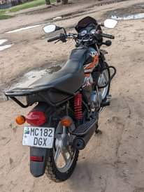 A picture of TVS HLX150 NEW MODEL GIA TANO