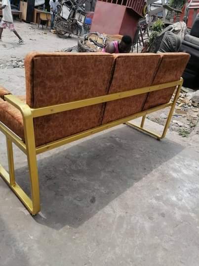 A picture of Bench