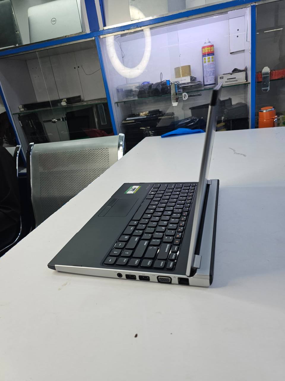 A picture of Dell latitude 3330