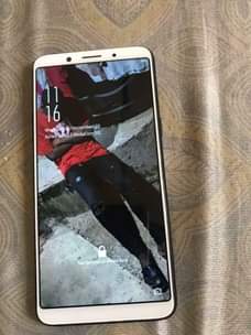 A picture of OPPO A73T