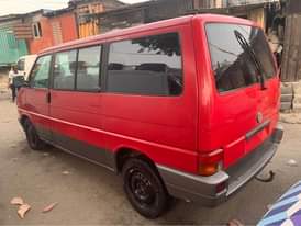 A picture of Volkswagen transportater