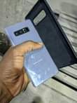 A picture of Samsung note 8