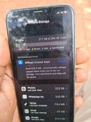 A picture of Iphone X