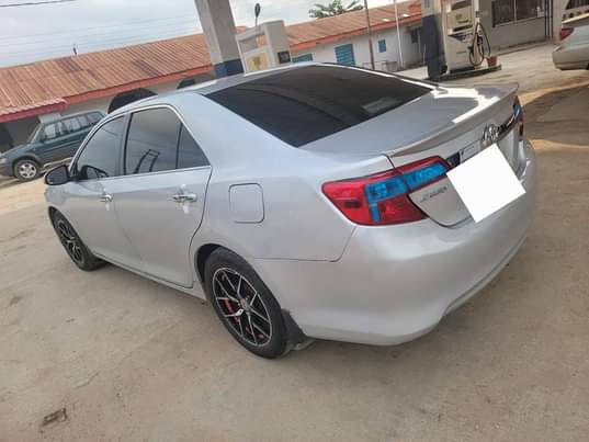 A picture of Toyota Camry 2013 XLE full option