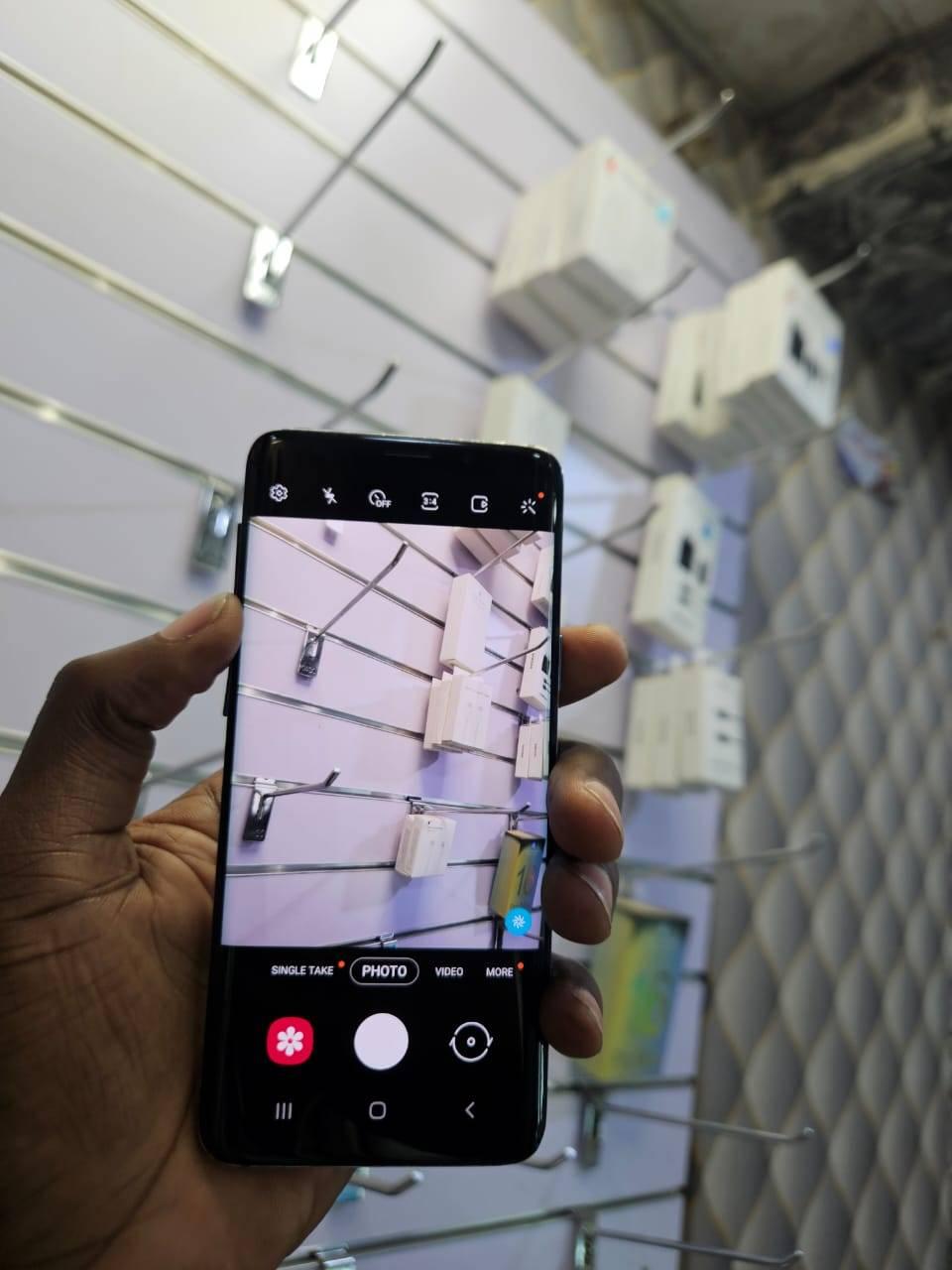 A picture of Samsung S9