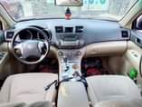 A picture of 2008 TOYOTA HIGHLANDER