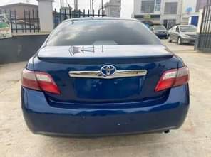A picture of REGISTERED 2008 TOYOTA CAMRY LE Fabric interior AC is chilling