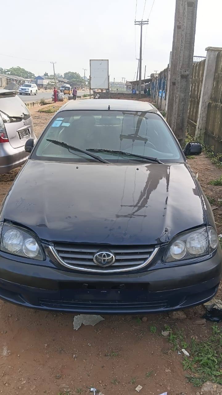 A picture of Toyota avensis Not converted
