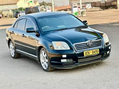 used toyota avensis