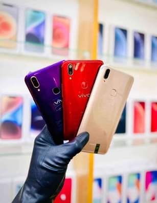 A picture of VIVO Y85 GB128 RAM6 BEI TSH 130000 WARRANTY MIEZI SITA