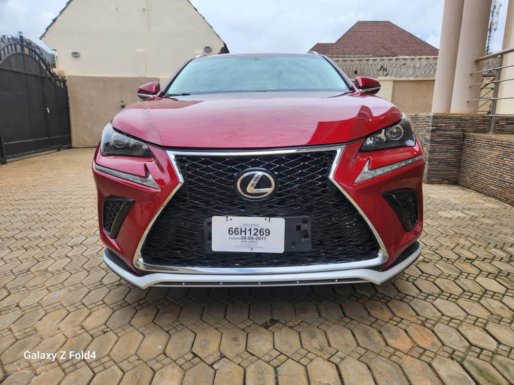 A picture of Direct from CANADA 2016 Lexus NX200t