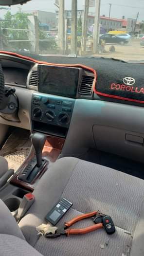 A picture of 2006 model Toyota Corolla LE Tokumbo standard Accident free Reverse