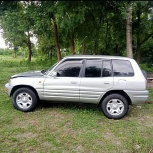 A picture of TOYOTA RAV 4 OLD FOR SALE 0685136087 